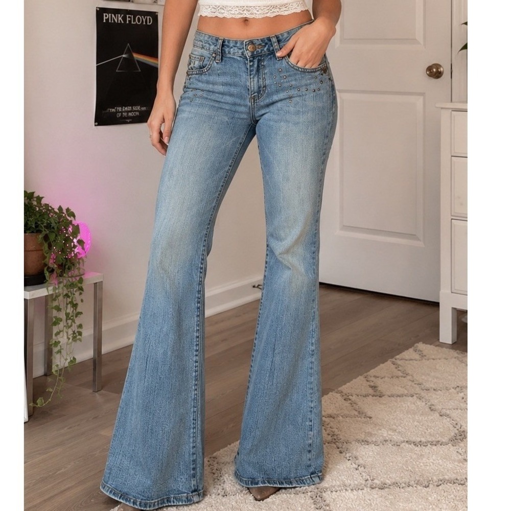 Mudd Vintage Size 9 Mid Rise Studded Flare Jeans Y2K Grunge